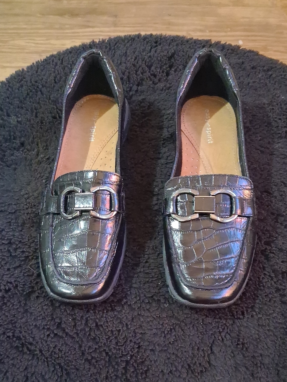 Easy Spirit Black Croc-Embossed Leather Loafers
